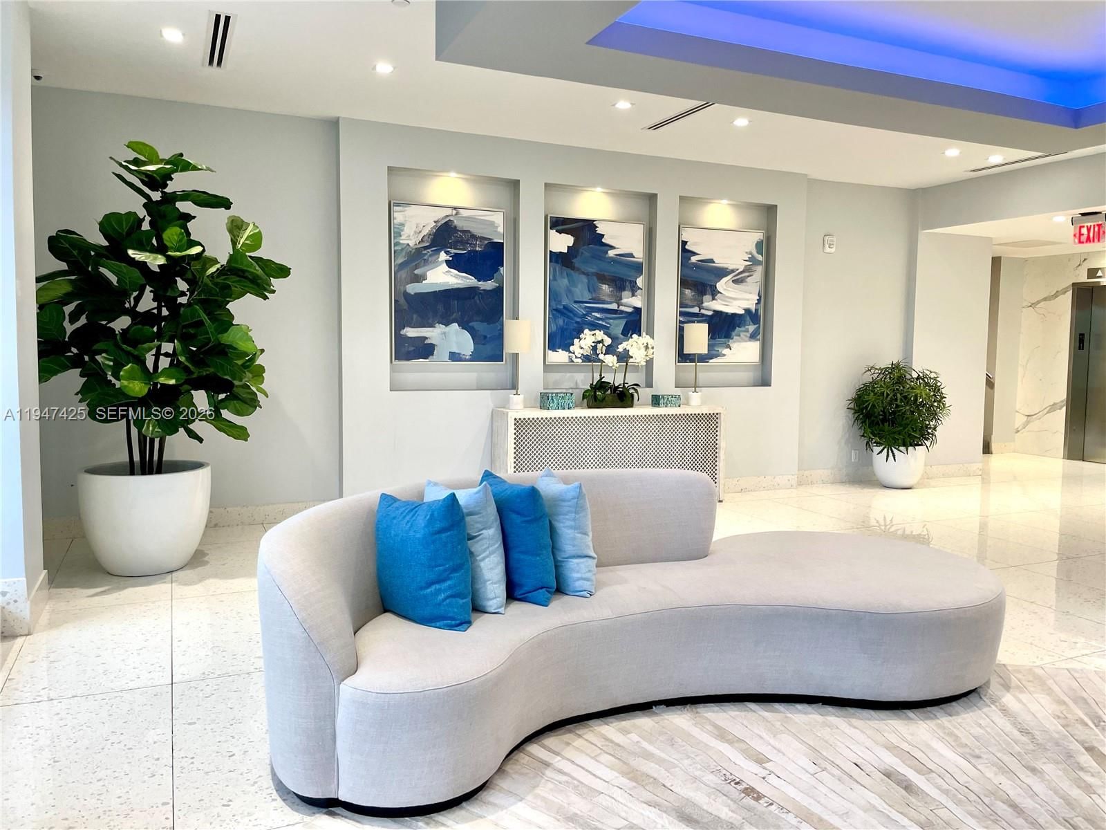 Real estate property located at 20335 Country Club Dr #405, Miami-dade, Coronado Condo- Tower I, Aventura, FL