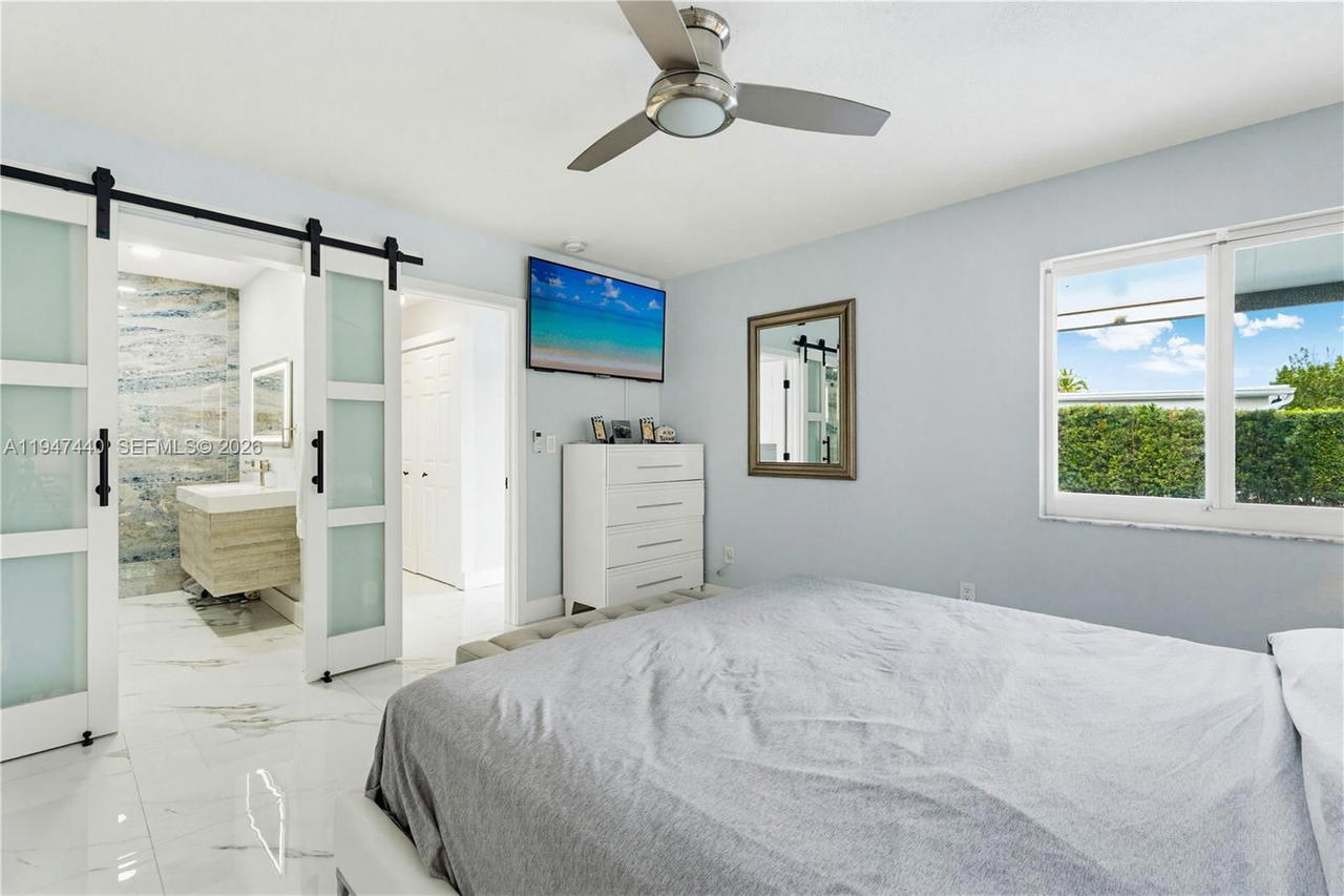 Real estate property located at 2810 123rd Ct, Miami-dade, Southern Ests 6th Addn, Miami, FL