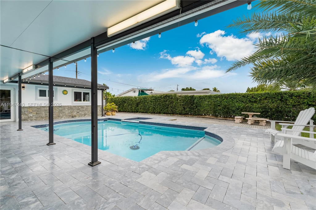 Real estate property located at 2810 123rd Ct, Miami-dade, Southern Ests 6th Addn, Miami, FL