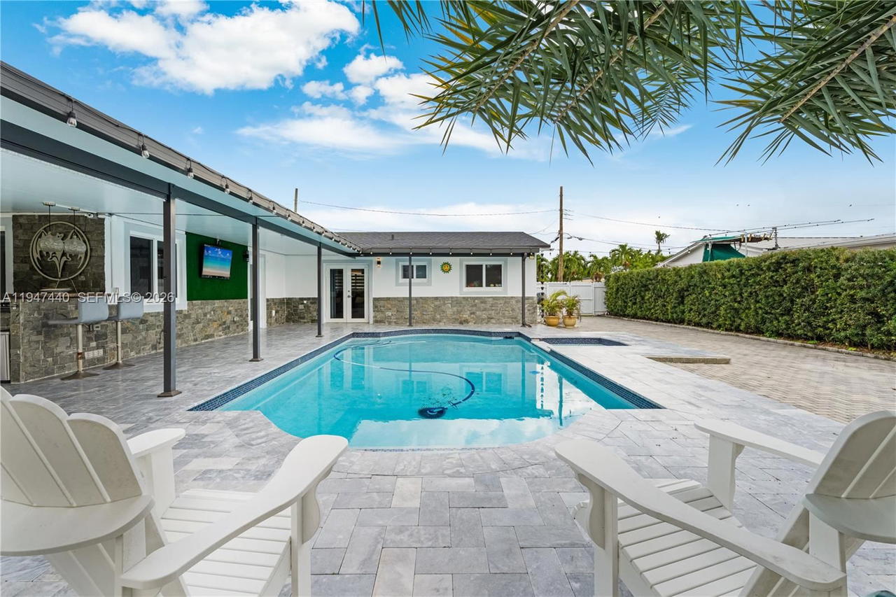 Real estate property located at 2810 123rd Ct, Miami-dade, Southern Ests 6th Addn, Miami, FL