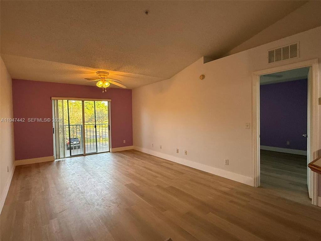 Real estate property located at 9907 Westwood Dr #21-2, Broward, Nob Hill Landings Condomi, Tamarac, FL