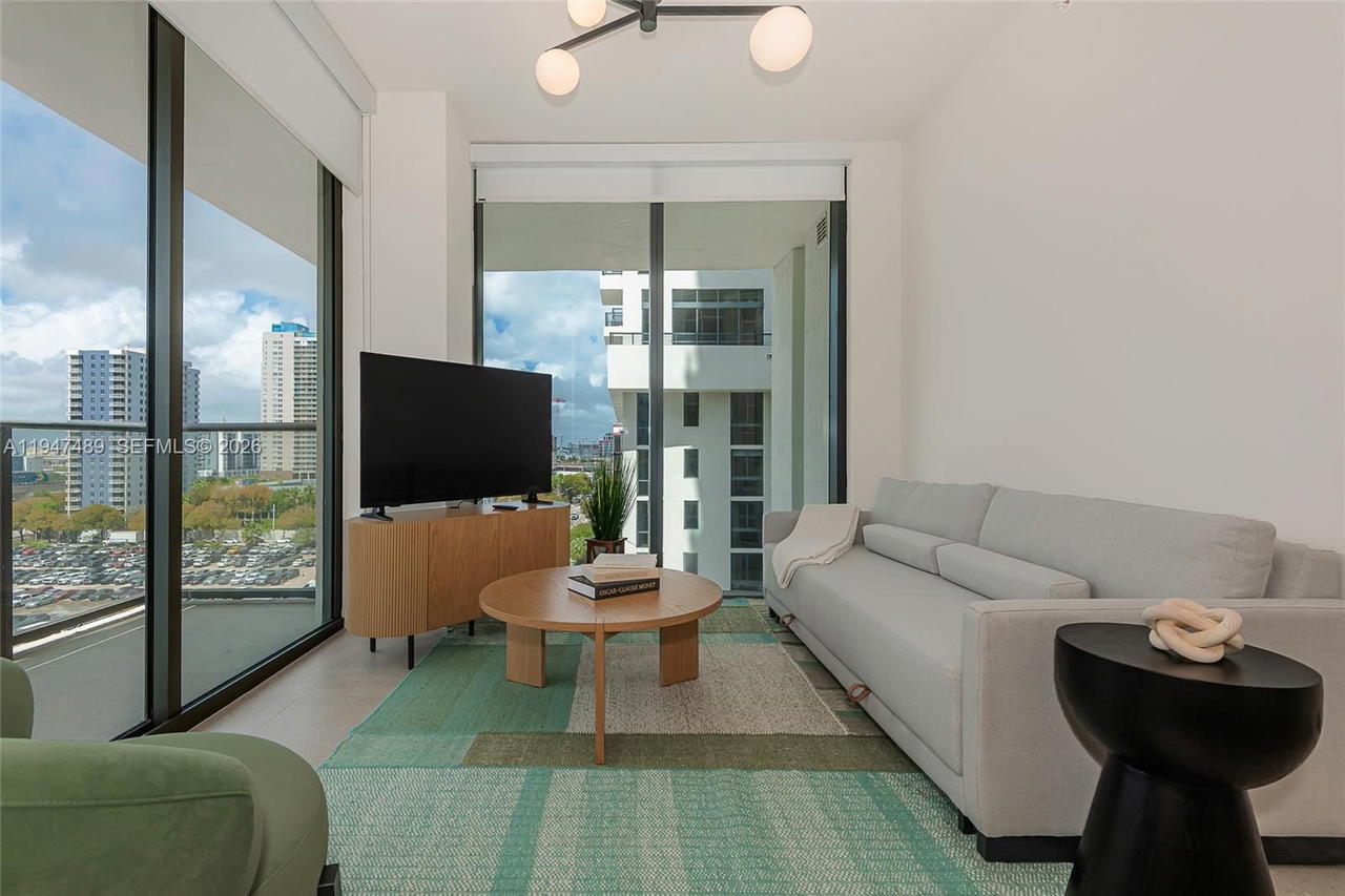 Real estate property located at 11 6 ST #814, Miami-dade, The Crosby, Miami, FL