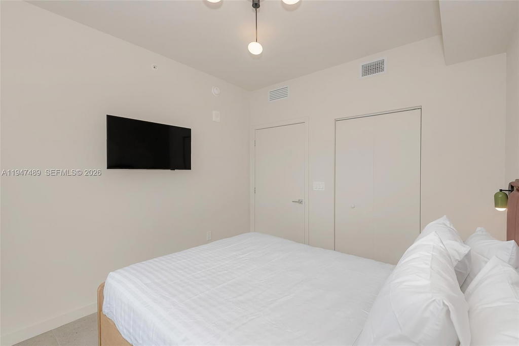 Real estate property located at 11 6 ST #814, Miami-dade, The Crosby, Miami, FL