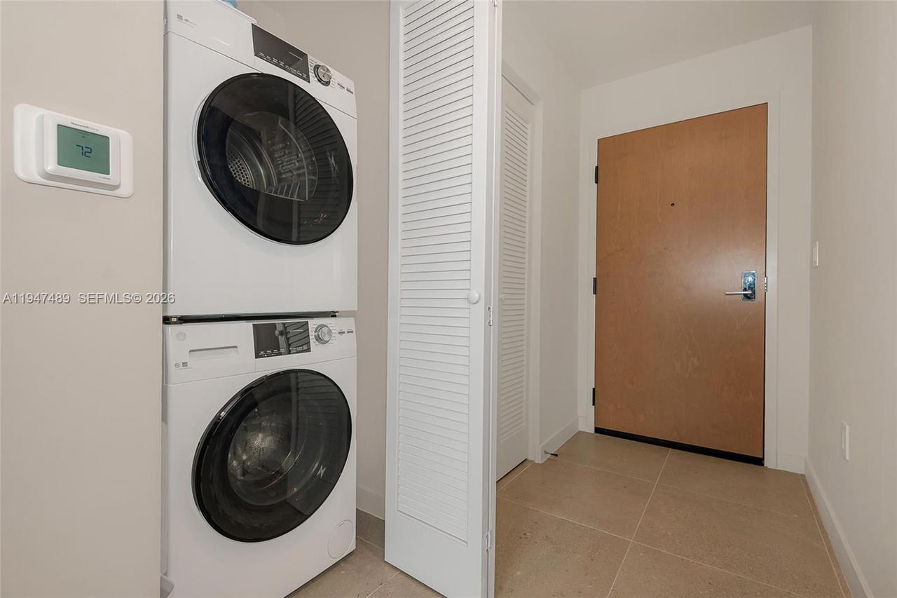 Real estate property located at 11 6 ST #814, Miami-dade, The Crosby, Miami, FL