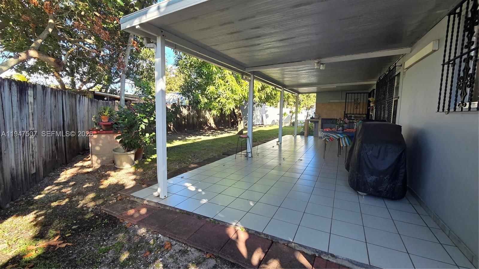 Real estate property located at 11933 196th Ter, Miami-dade, South Miami Heights Addn, Miami, FL