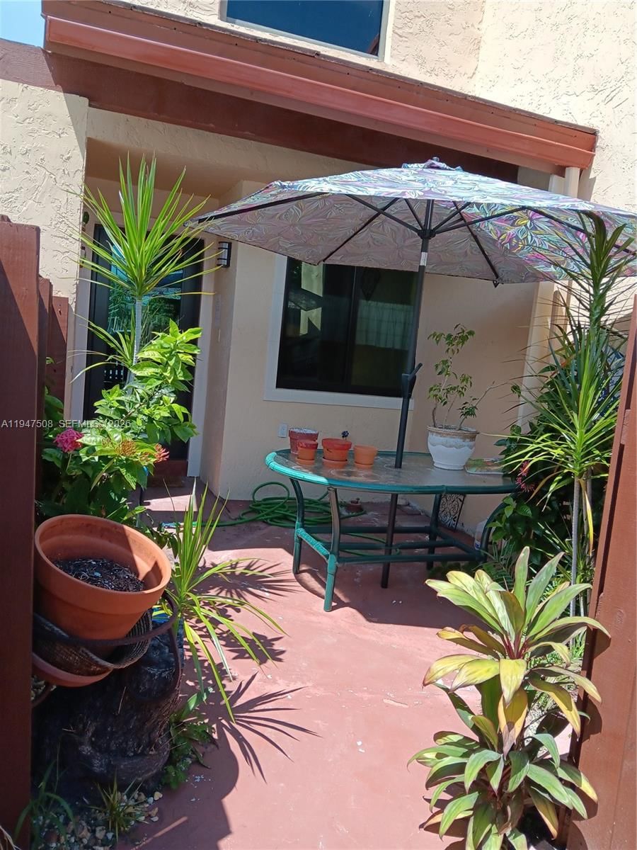 Real estate property located at 271 Park Dr #1-7, Miami-dade, Indian Summer Vilg Condo, Miami, FL