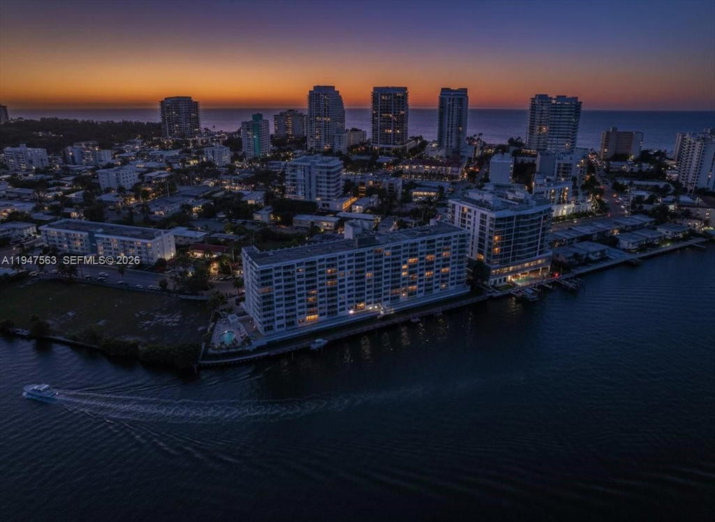 Real estate property located at 511 Bayshore Dr #504, Broward, Bayshore Towers, Fort Lauderdale, FL