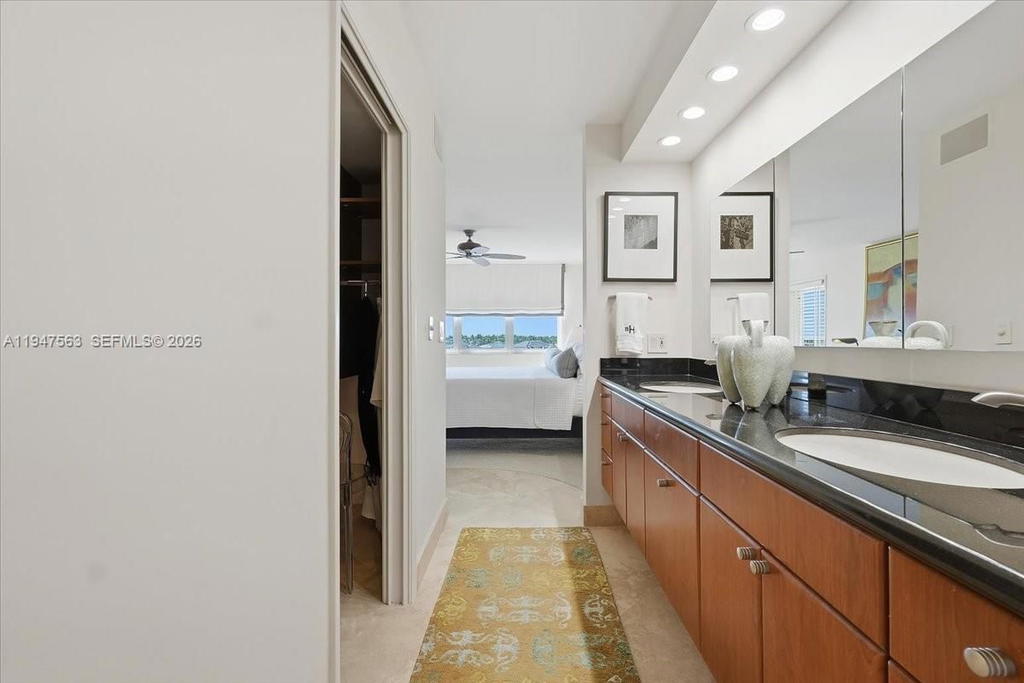 Real estate property located at 511 Bayshore Dr #504, Broward, Bayshore Towers, Fort Lauderdale, FL