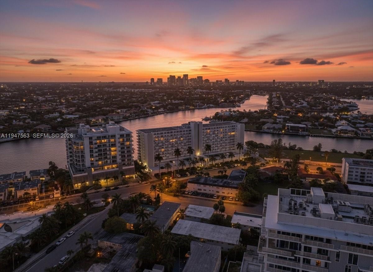 Real estate property located at 511 Bayshore Dr #504, Broward, Bayshore Towers, Fort Lauderdale, FL
