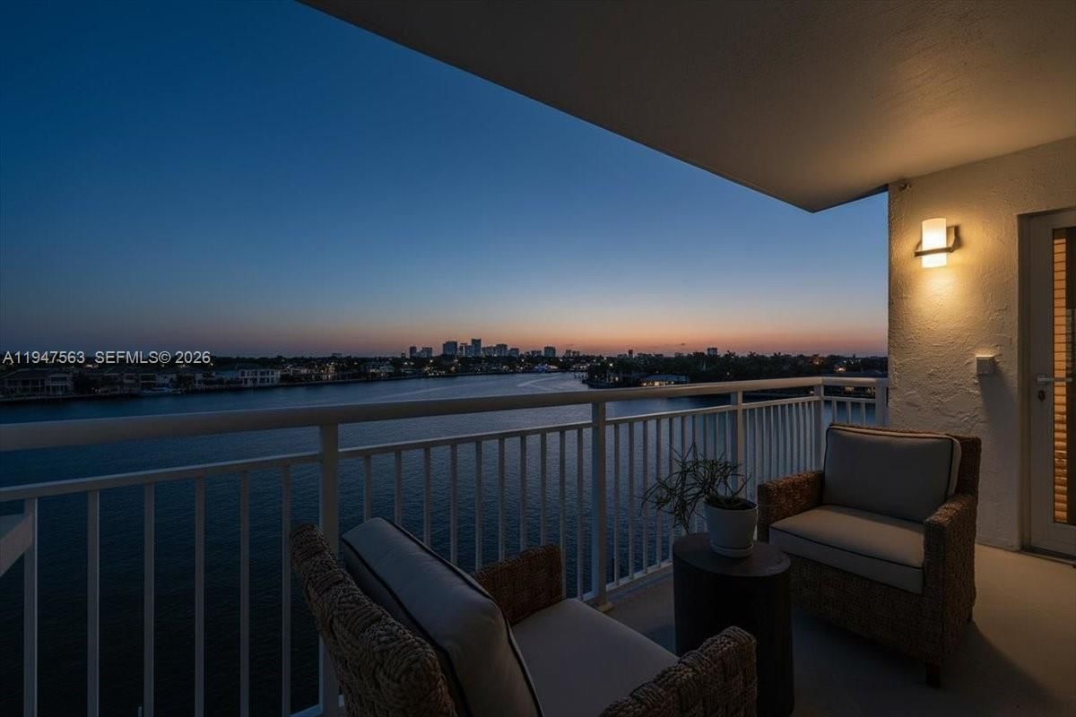 Real estate property located at 511 Bayshore Dr #504, Broward, Bayshore Towers, Fort Lauderdale, FL
