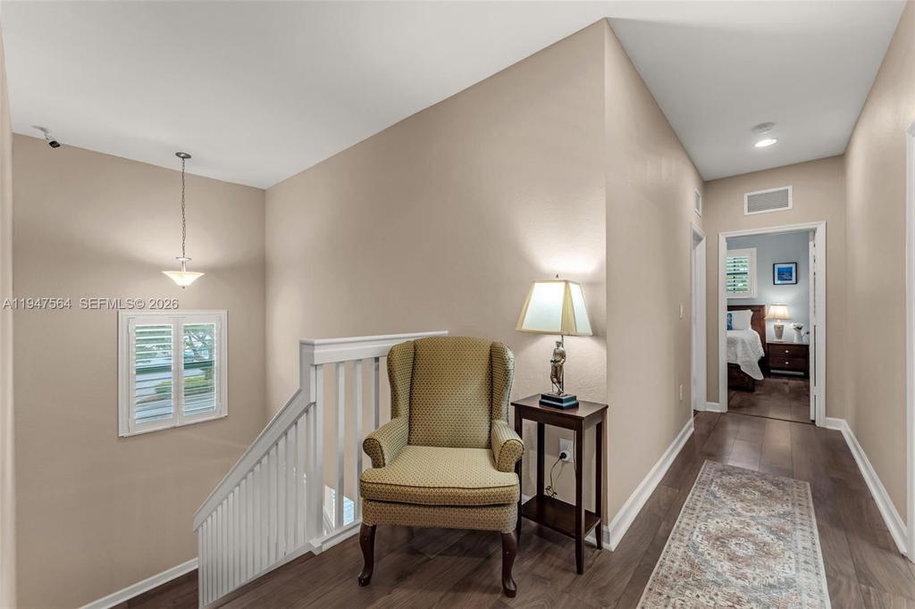 Real estate property located at 17475 153rd Ave, Miami-dade, Venetian Parc West, Miami, FL