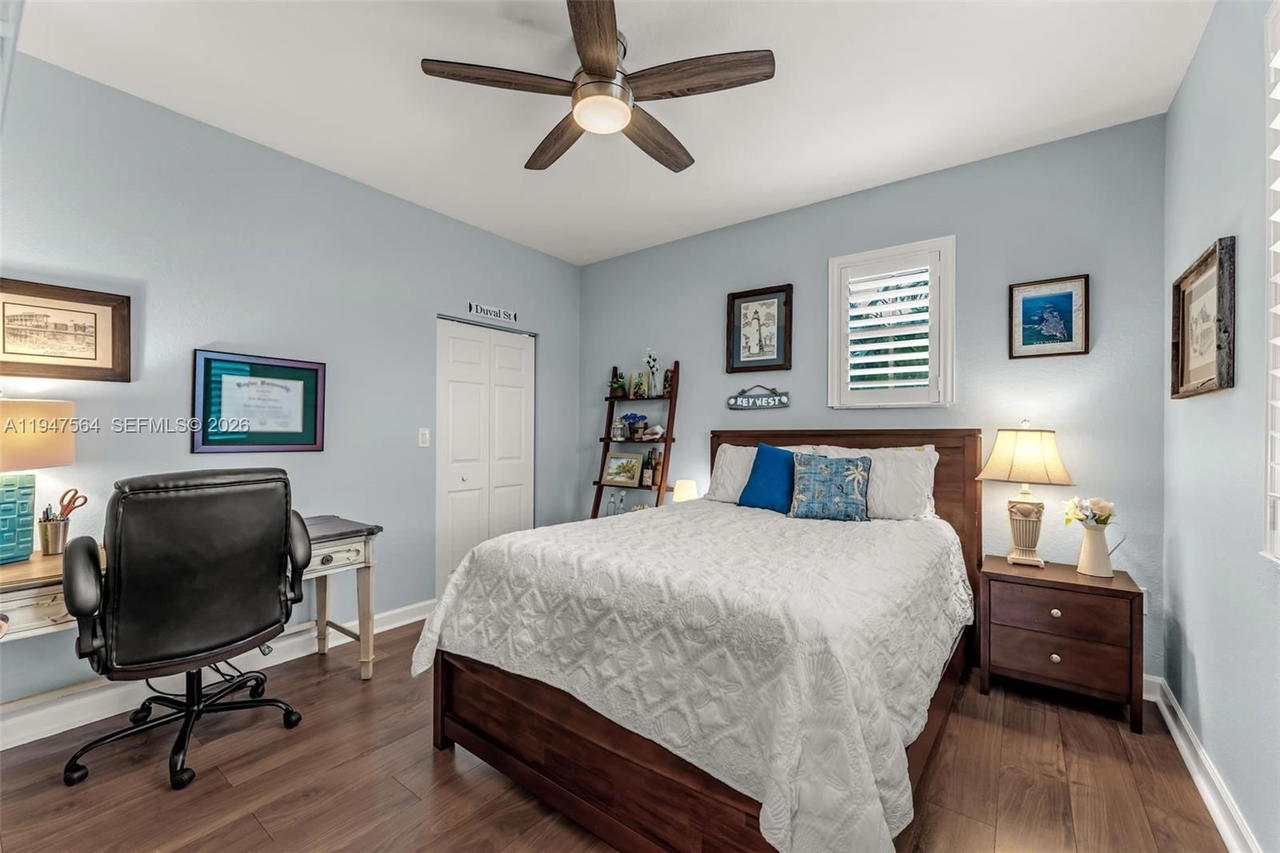 Real estate property located at 17475 153rd Ave, Miami-dade, Venetian Parc West, Miami, FL