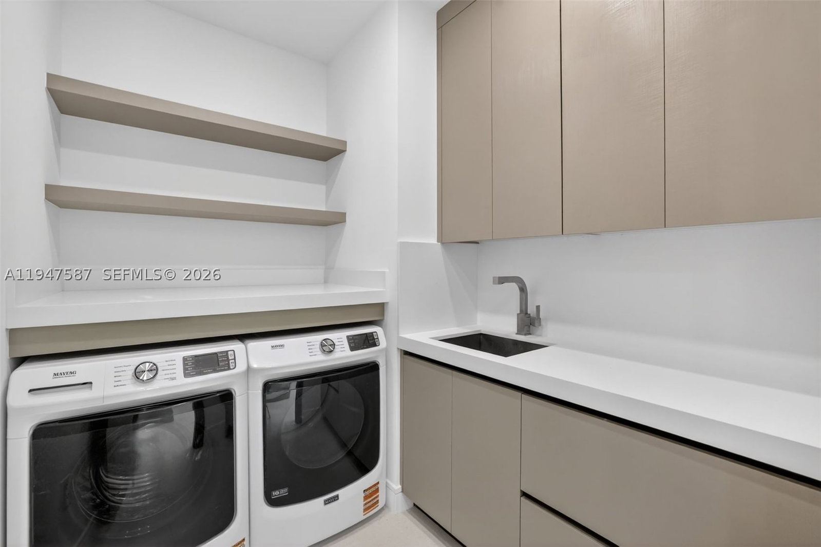 Real estate property located at 604 7th St, Broward, Pinewood Place Resub Pt, Fort Lauderdale, FL