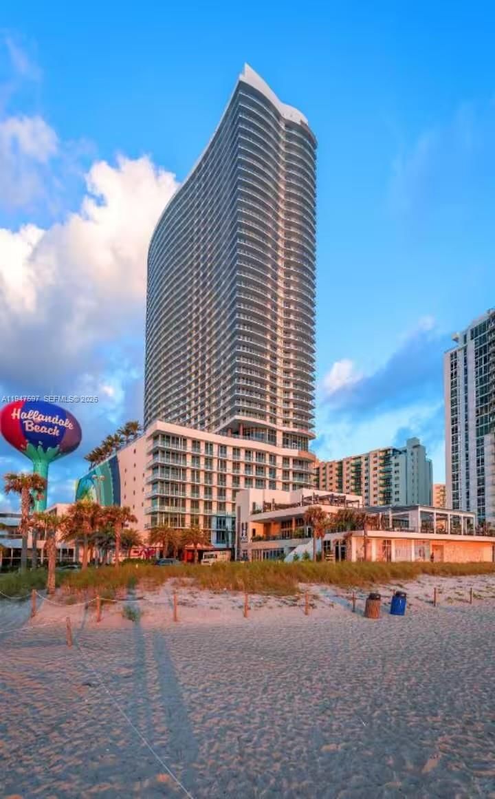 Real estate property located at 4111 Ocean Dr #3102, Broward, 4111 South Ocean Drive Co, Hollywood, FL