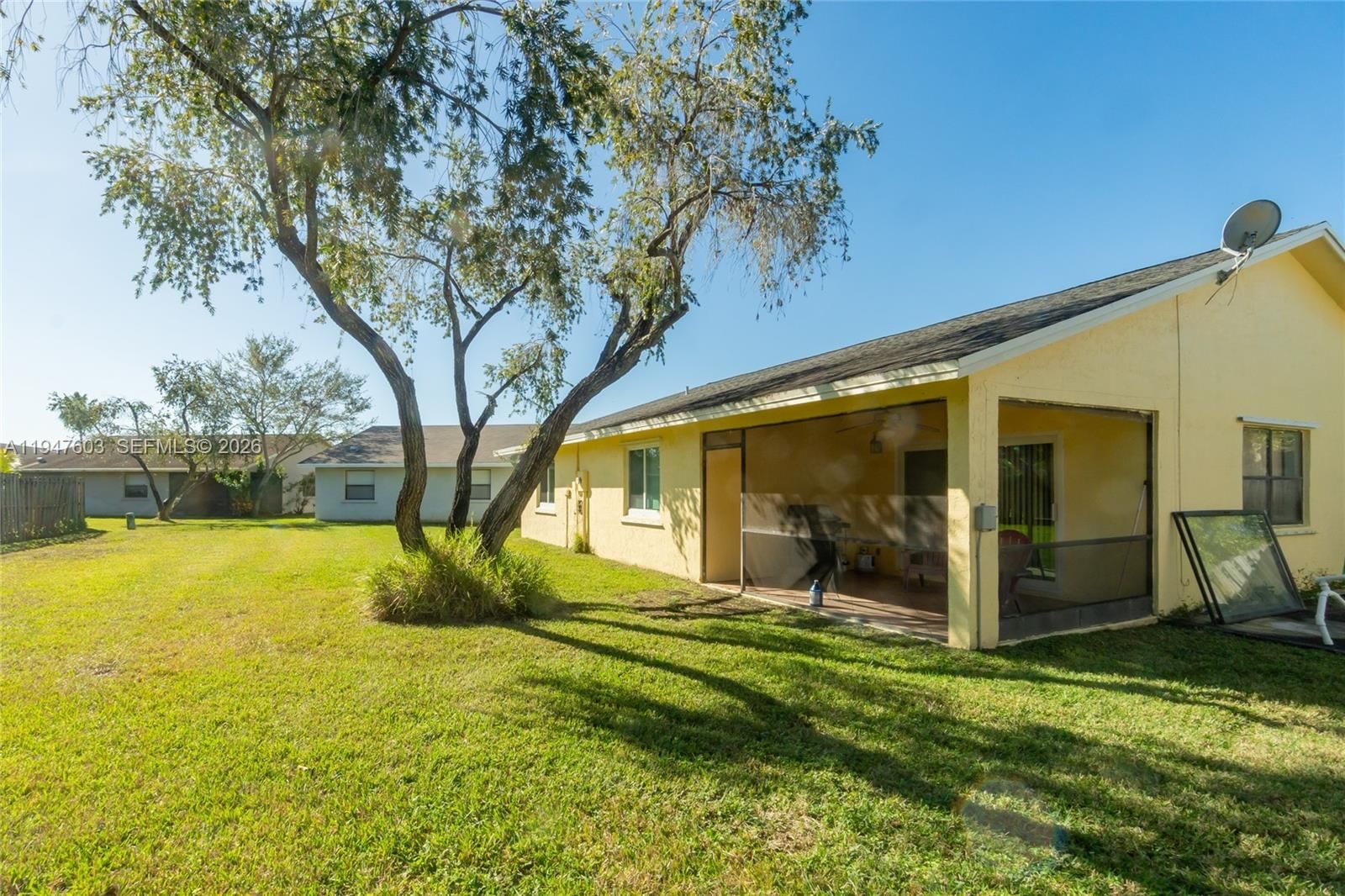 Real estate property located at 7674 88th Ln, Broward, Woodview, Tamarac, FL