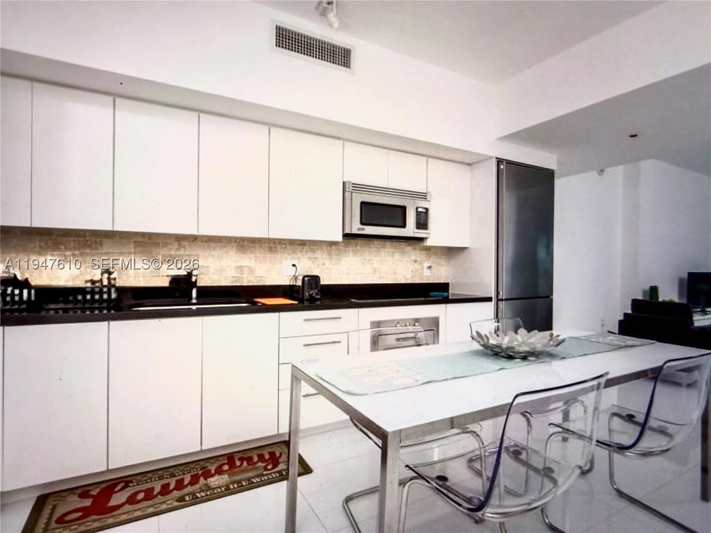 Real estate property located at 92 3rd St #4709, Miami-dade, Mint Condo, Miami, FL