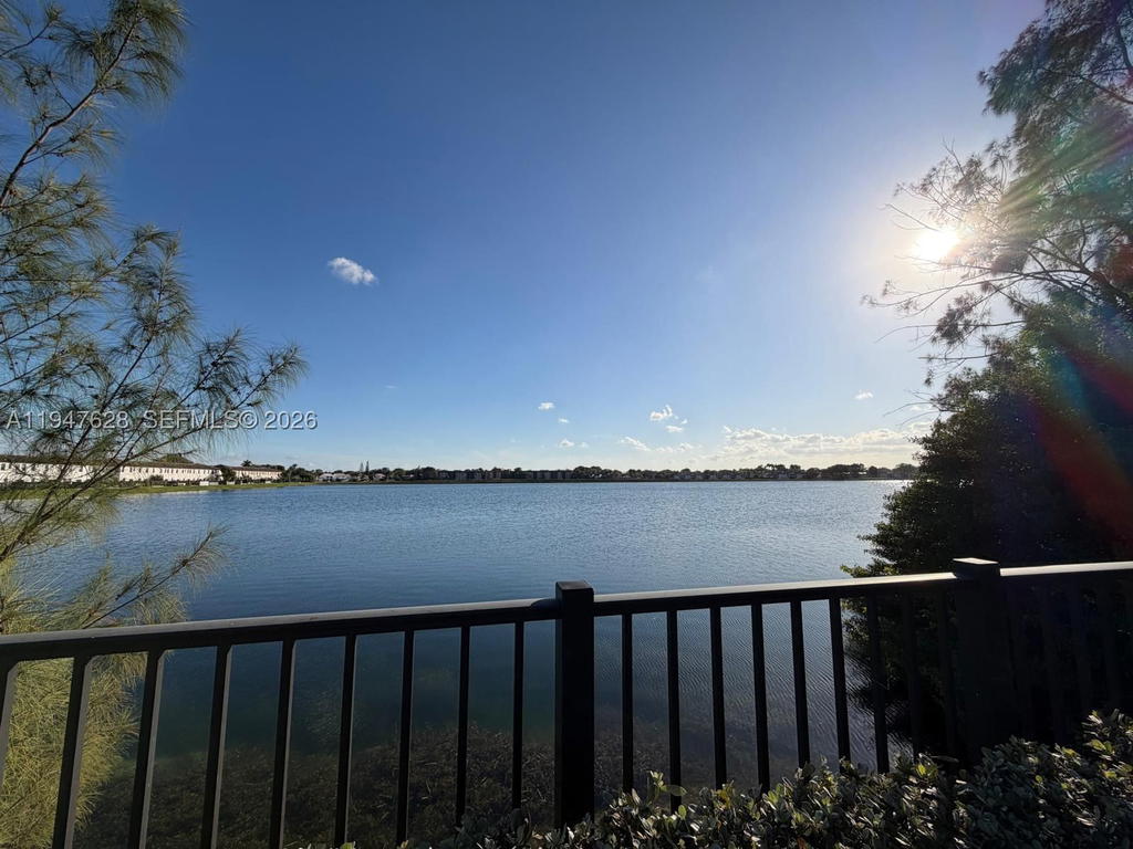 Real estate property located at 909 211th St, Miami-dade, Via Ventura Neighborhood, Miami, FL