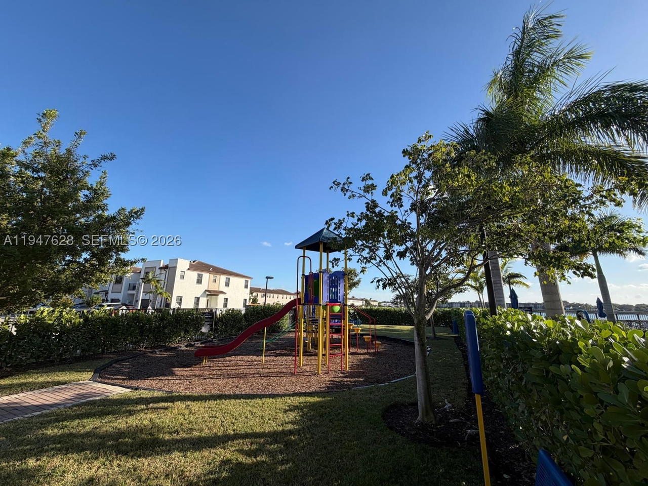 Real estate property located at 909 211th St, Miami-dade, Via Ventura Neighborhood, Miami, FL