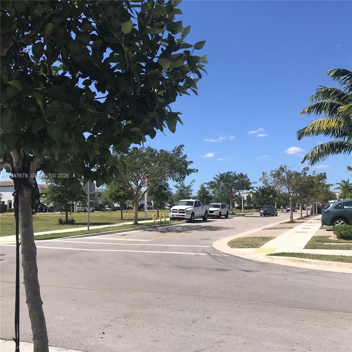 Real estate property located at 278 208th Ter, Miami-dade, Via Ventura Neighborhood, Miami, FL