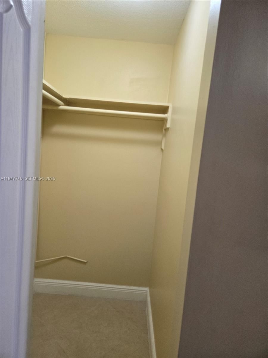 Real estate property located at 2749 73rd Pl, Miami-dade, Alameda Jardins, Hialeah, FL