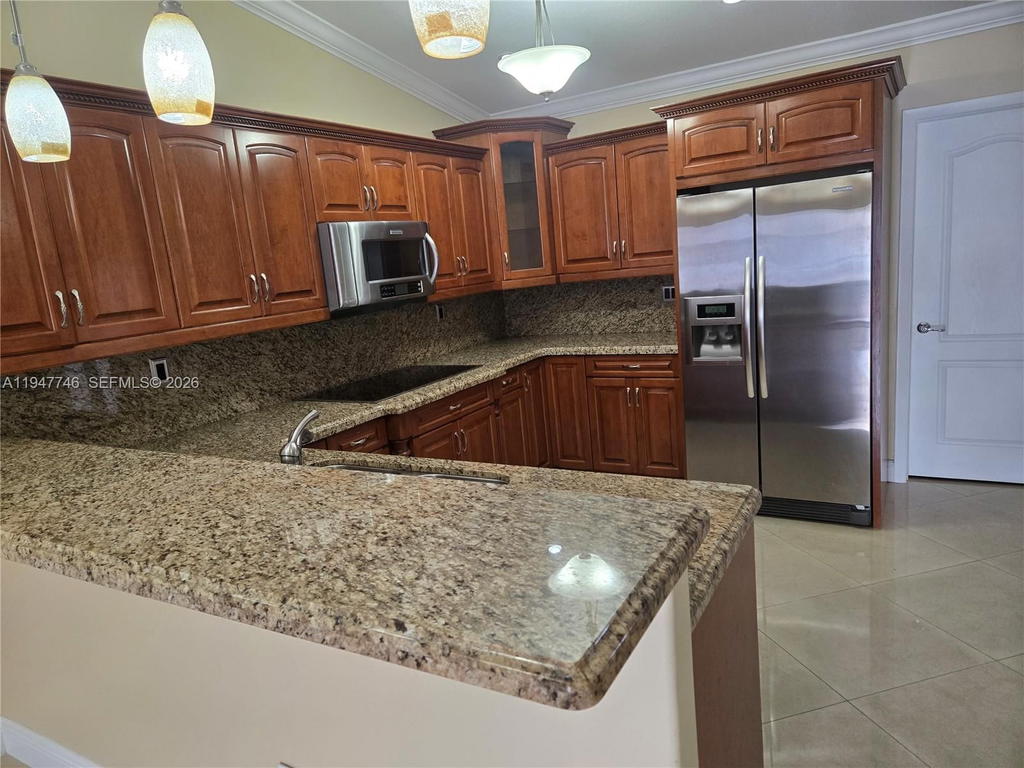 Real estate property located at 2749 73rd Pl, Miami-dade, Alameda Jardins, Hialeah, FL