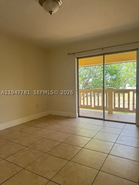 Real estate property located at 8327 137th Ave #8327, Miami-dade, Kendale Lk Townhouse Cond, Miami, FL