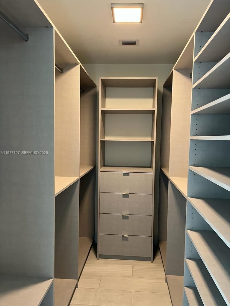 Real estate property located at 2000 Metropica Way #1602, Broward, Metropica North Tower One, Sunrise, FL