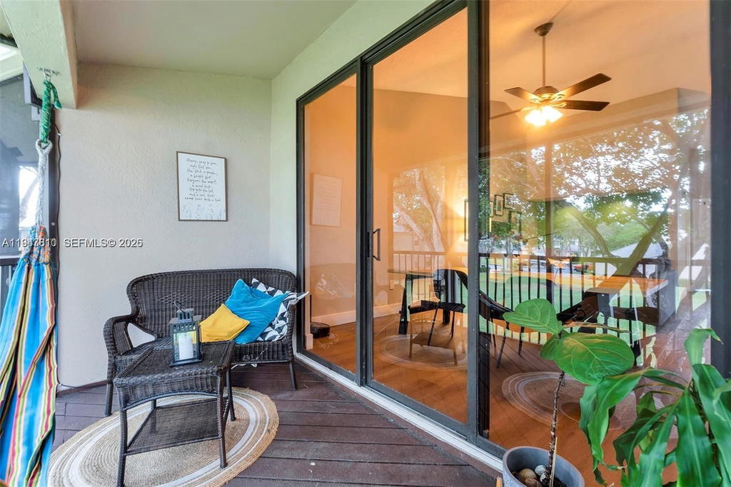 Real estate property located at 123 98th Ter, Broward, Chatham Towne At Jacarand, Plantation, FL