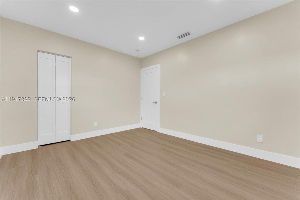 Real estate property located at 141 122nd St, Miami-dade, Breezeswept Estates, North Miami, FL
