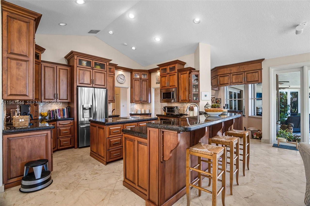 Real estate property located at 440 Sabal Way, Broward, Palm Island, Weston, FL