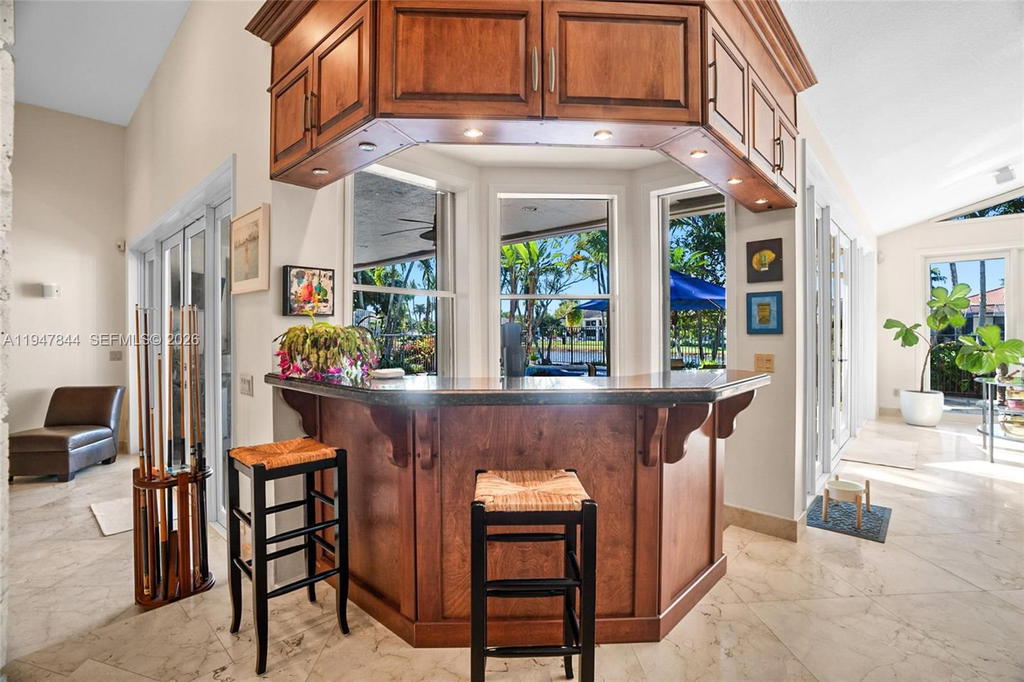 Real estate property located at 440 Sabal Way, Broward, Palm Island, Weston, FL