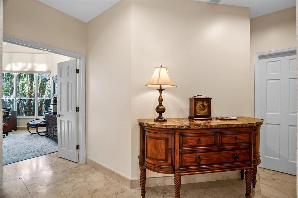 Real estate property located at 440 Sabal Way, Broward, Palm Island, Weston, FL