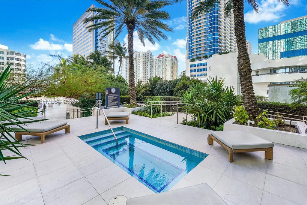 Real estate property located at 951 Brickell Ave #1110, Miami-dade, The Plaza 901 Brickell Co, Miami, FL