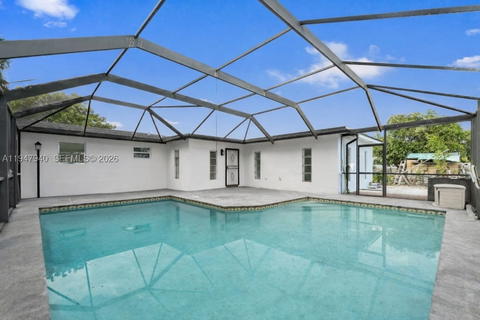 Real estate property located at 2701 Nassau Dr, Broward, Miramar Sec 12, Miramar, FL