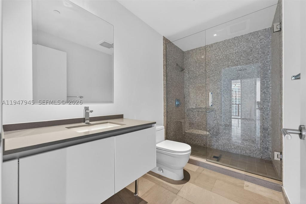 Real estate property located at 68 6th St #2110, Miami-dade, Reach Condo, Miami, FL