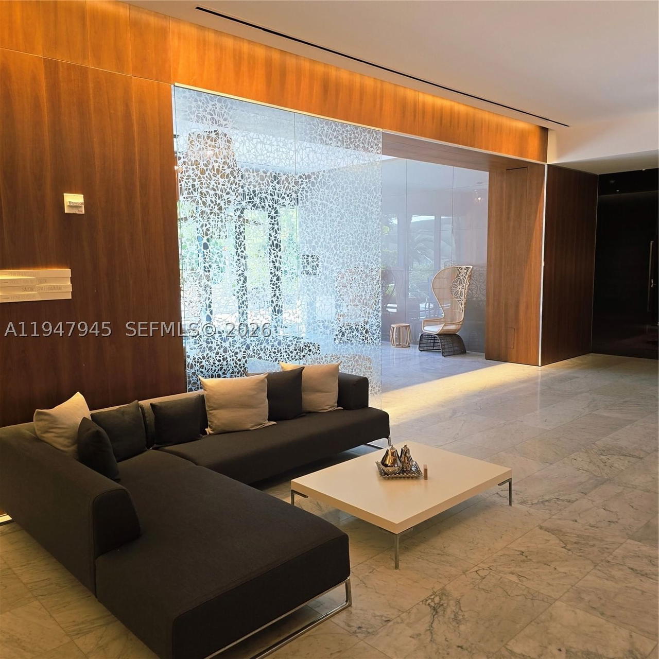 Real estate property located at 68 6th St #2110, Miami-dade, Reach Condo, Miami, FL