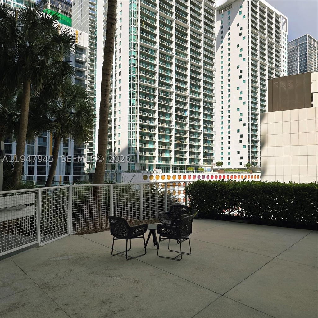 Real estate property located at 68 6th St #2110, Miami-dade, Reach Condo, Miami, FL