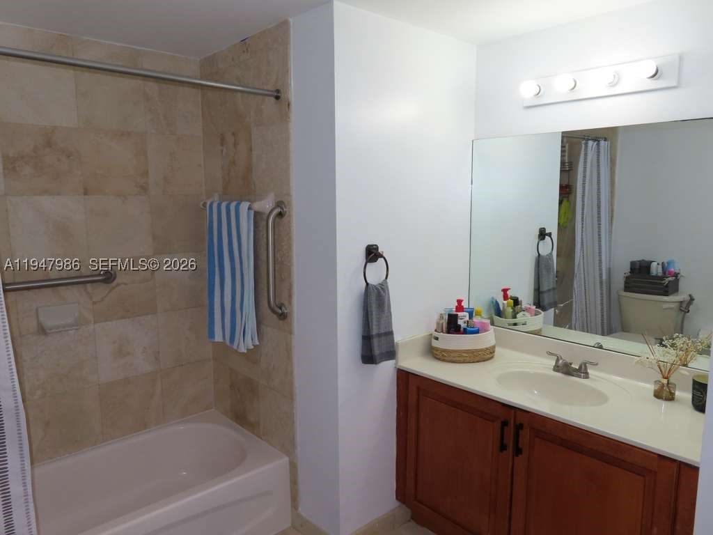Real estate property located at 215 42nd Ave PH08, Miami-dade, Lejeune Plaza Condo, Miami, FL
