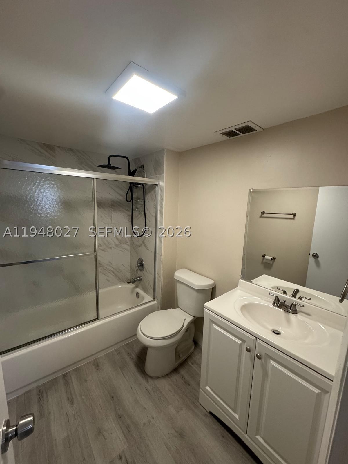 Real estate property located at 8051 Colony Cir S #210, Broward, Versailles Gardens Condo, Tamarac, FL