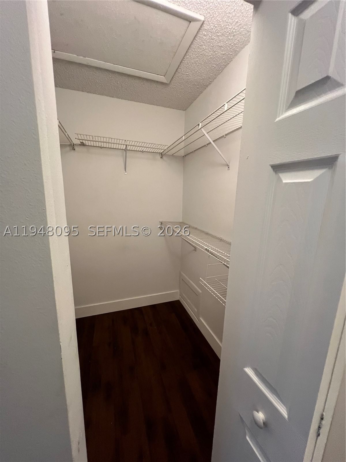 Real estate property located at 561 Racquet Club Rd #21, Broward, Bonaventure, Weston, FL
