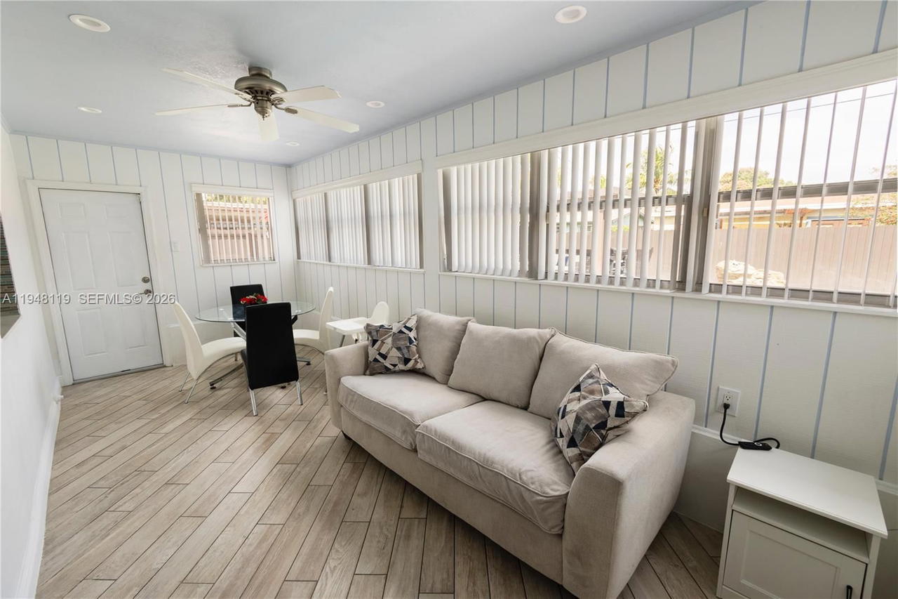 Real estate property located at 6541 24th St, Broward, Sunrise Golf Village Sec, Sunrise, FL