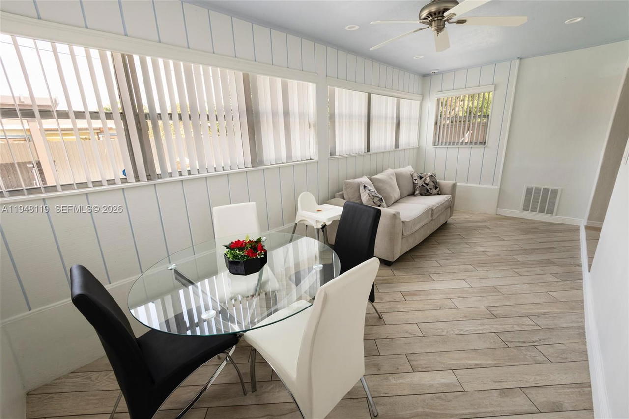 Real estate property located at 6541 24th St, Broward, Sunrise Golf Village Sec, Sunrise, FL