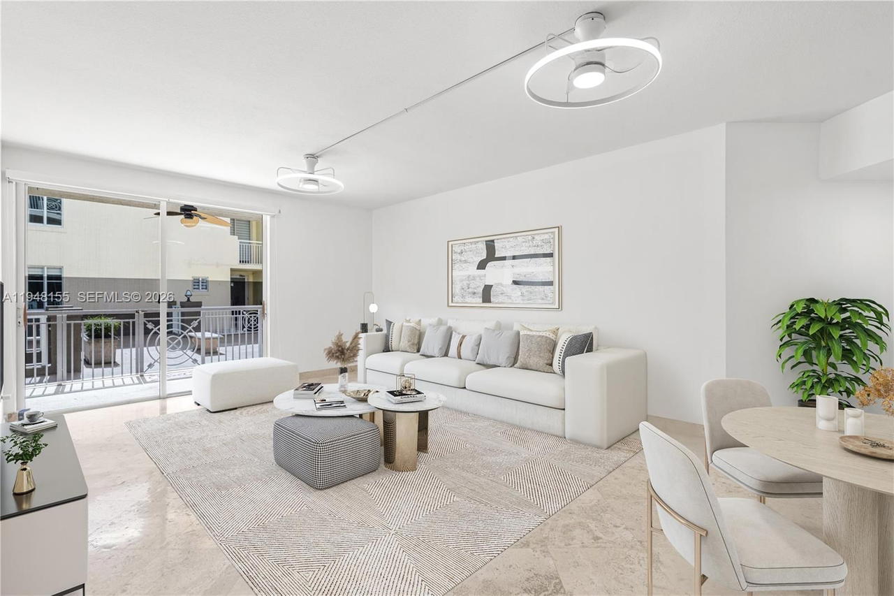 Real estate property located at 100 Meridian Ave #216, Miami-dade, The Courts At South Beach, Miami Beach, FL