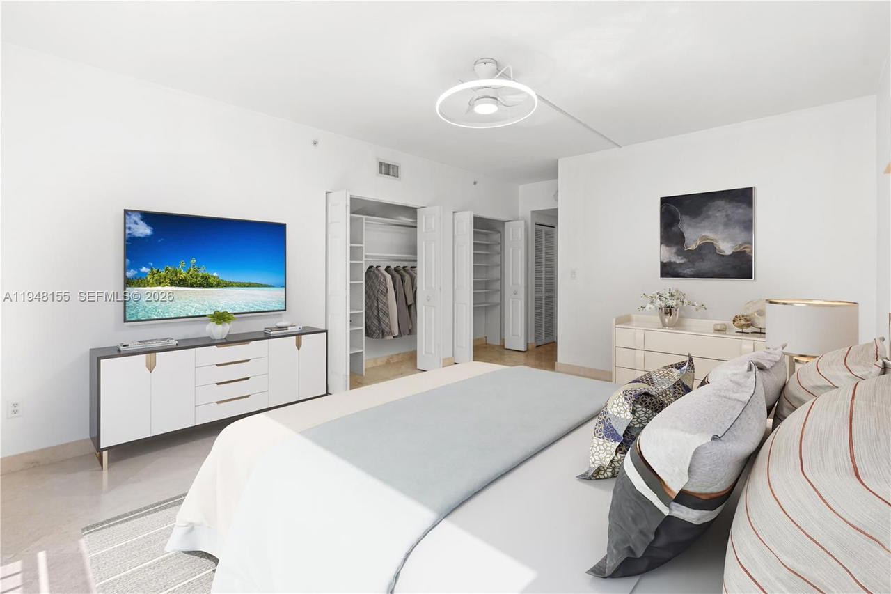 Real estate property located at 100 Meridian Ave #216, Miami-dade, The Courts At South Beach, Miami Beach, FL