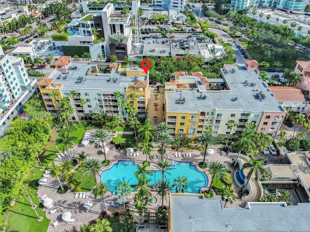 Real estate property located at 100 Meridian Ave #216, Miami-dade, The Courts At South Beach, Miami Beach, FL