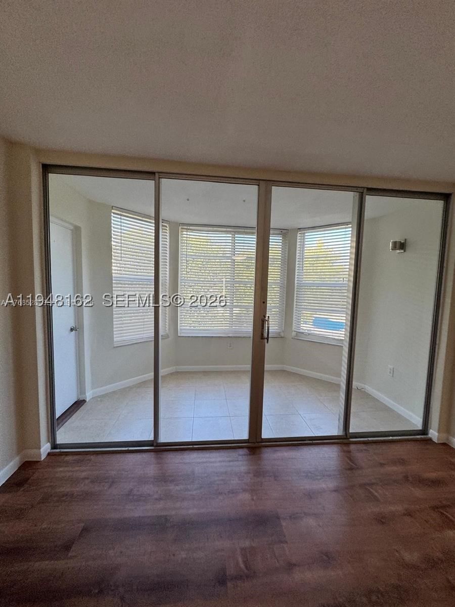 Real estate property located at 1201 191st St G313, Miami-dade, Rolling Green Condo G, Miami, FL