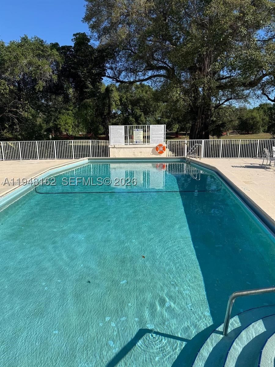 Real estate property located at 1201 191st St G313, Miami-dade, Rolling Green Condo G, Miami, FL
