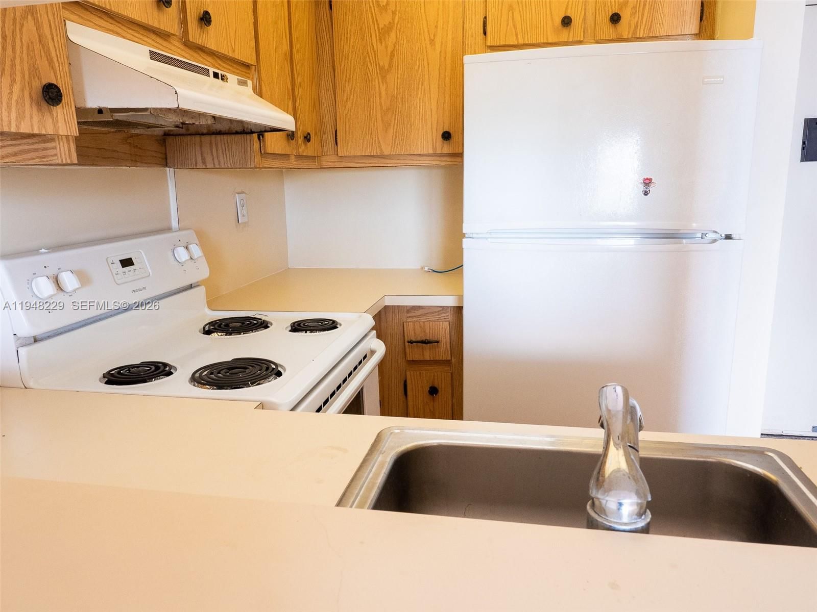 Real estate property located at 1035 West Ave PH06, Miami-dade, Mirador 1035 Condo, Miami Beach, FL