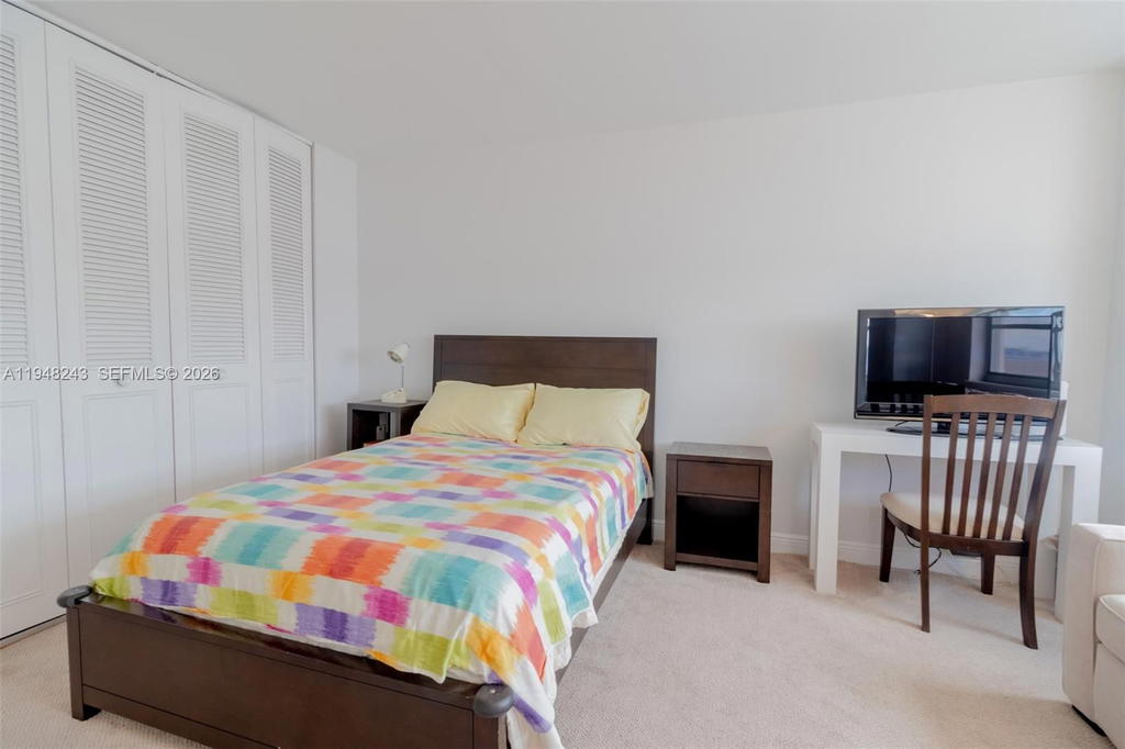 Real estate property located at 250 174th St #1118, Miami-dade, Winston Towers 100 Condo, Sunny Isles Beach, FL