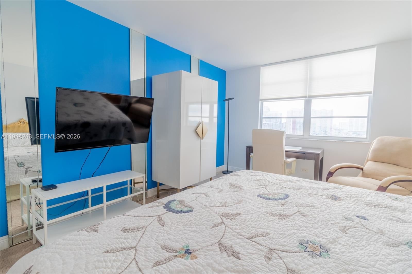 Real estate property located at 250 174th St #1118, Miami-dade, Winston Towers 100 Condo, Sunny Isles Beach, FL